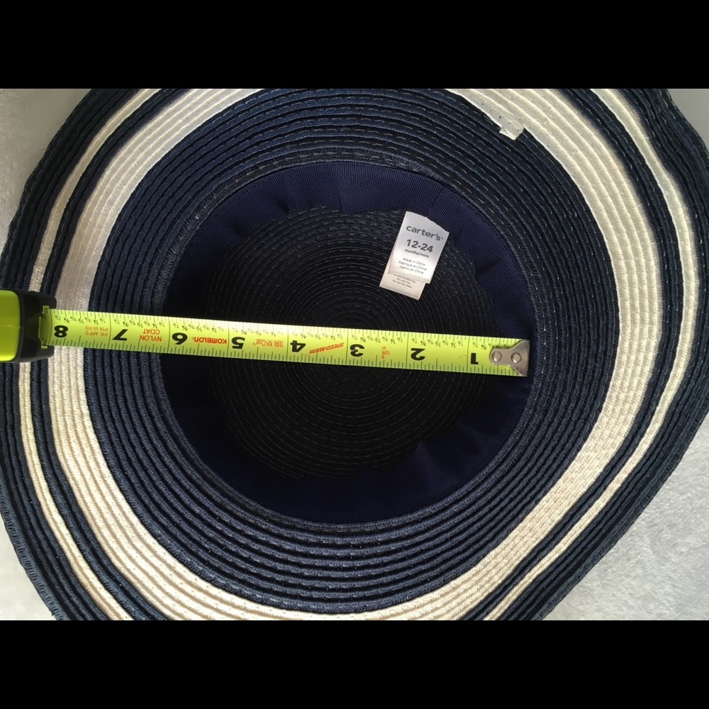 Hat - Picture 4 of 5